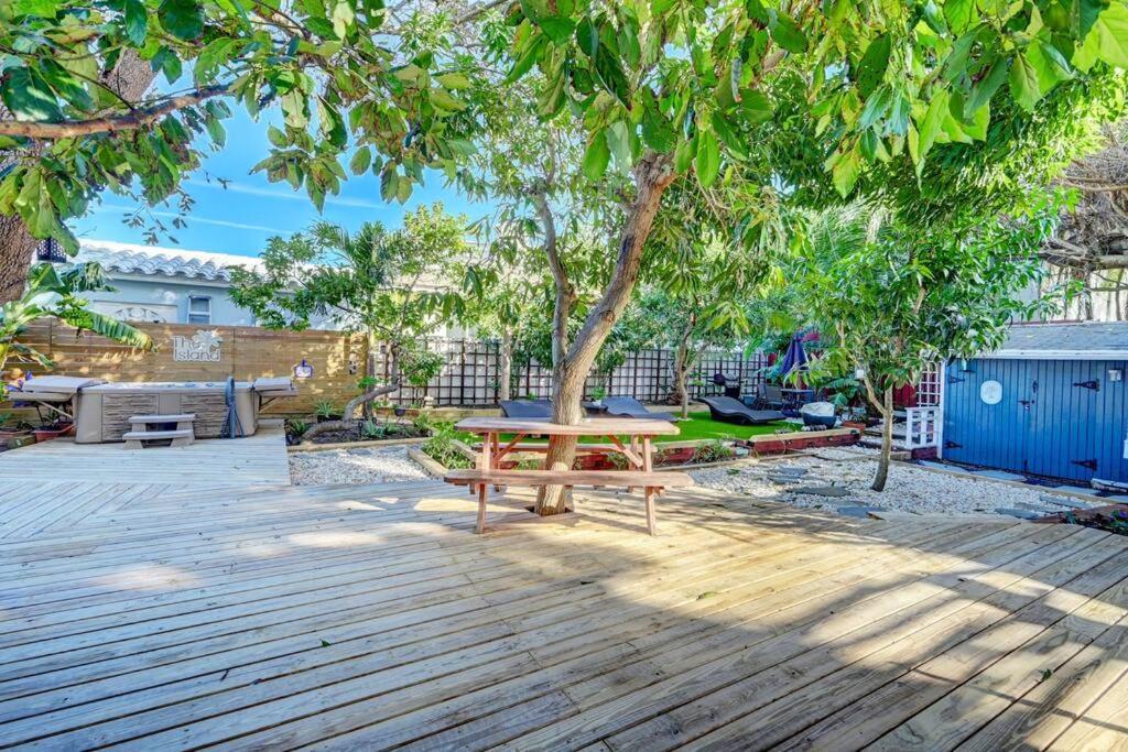 Garden Beach Studio @The Island 데어필드 비치 외부 사진